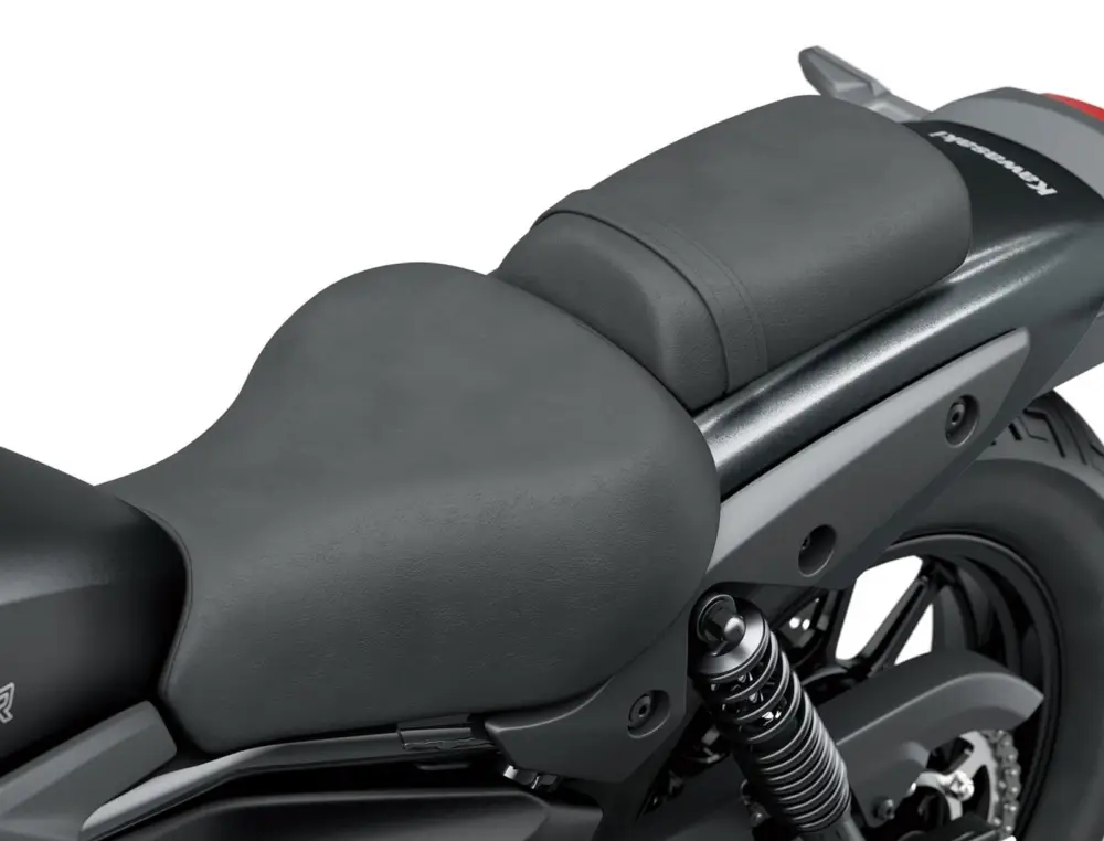 Vrácení Zdarma Zvýšené sedadlo (+30mm) pro KAWASAKI ELIMINATOR 500/SE
