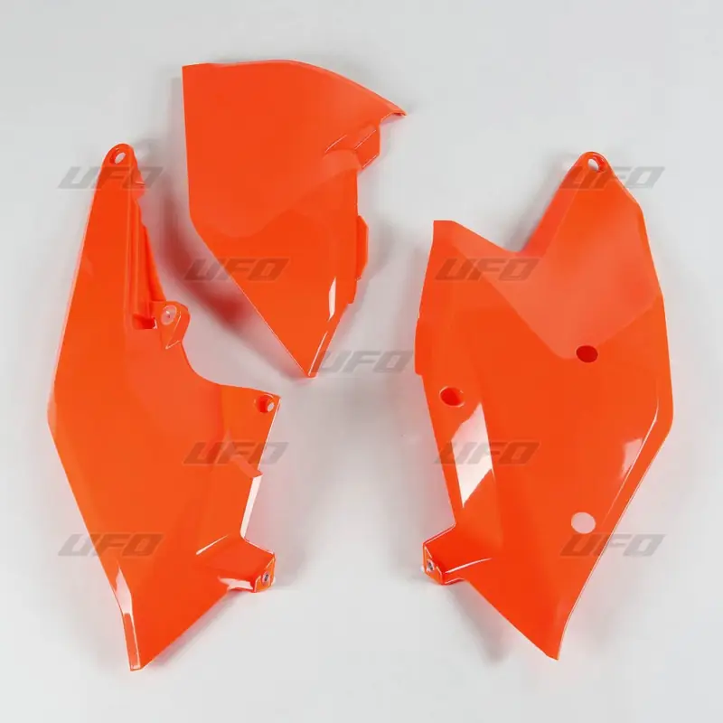 UFO boční tabulky na startovací číslo KTM SX/SXF 16-18, EXC/EXCF TPI 17-19 s krytem vzduchového filtru barva oranžová fluorescenční Zlevněný