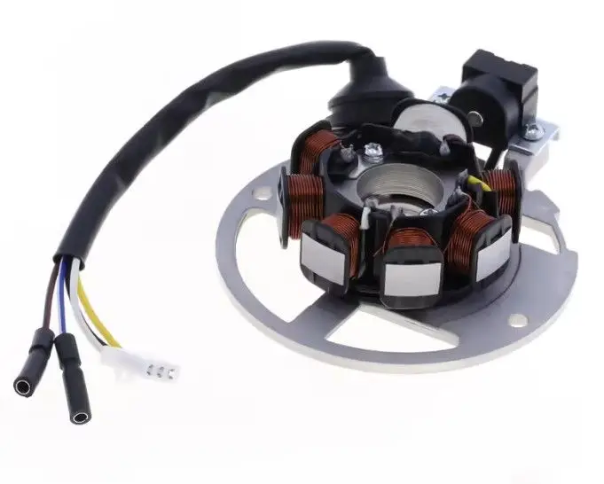 Nová Kolekce ATHENA vinutí alternátoru (stator) ADLY GTA 50 10-19, BENELLI 50 08-15, CPI HUSSAR 50 00-05, KEEWAY MATRIX 50 06-15, PIXEL 50 09-13