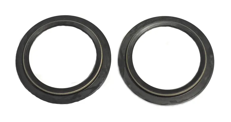 Levný ATHENA stírací kroužky vidlice (2 kusy) NOK (46X58,5X4,7/11,60) SHOWA, YAMAHA YZ125/250 96-03, YZF250/426/450 00-03, KX125/250 96-01, CR125 97-01