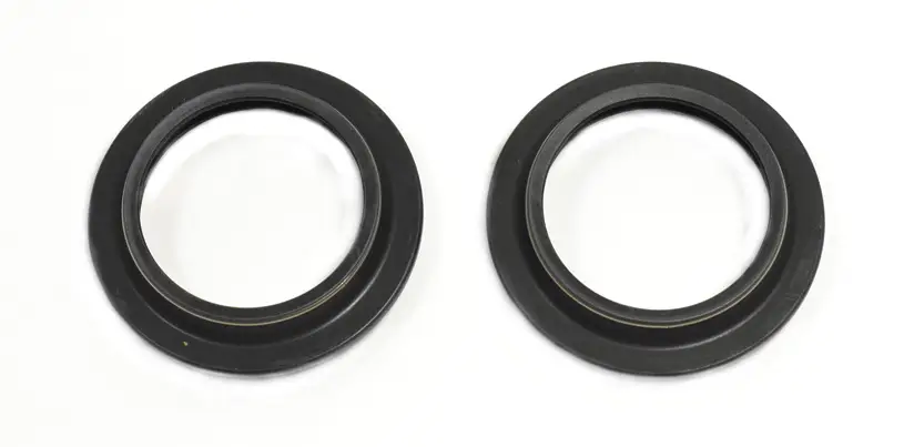 ATHENA stírací kroužky vidlice (2 kusy) NOK 41X53,5X4,8/14 YAMAHA MT03 06-11, WR125 R/X 09-11, XTZ 1200 10-13, XTZ 650 08-12, YZ250 94-95 Dokud Zásoby Vydrží